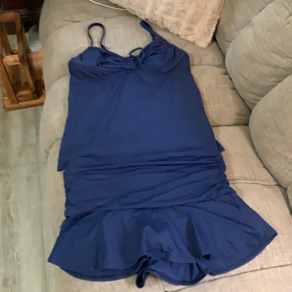LANDS END TANKINI size 6 & swim skirt size 8